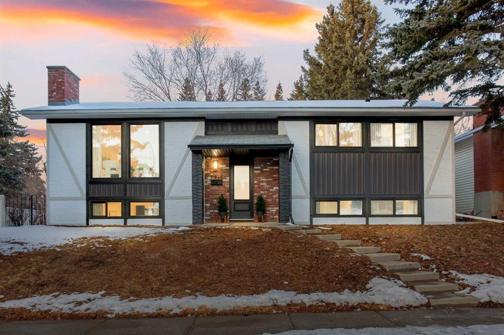 Picture of 2416 Palliser Drive SW, Calgary Real Estate Listing