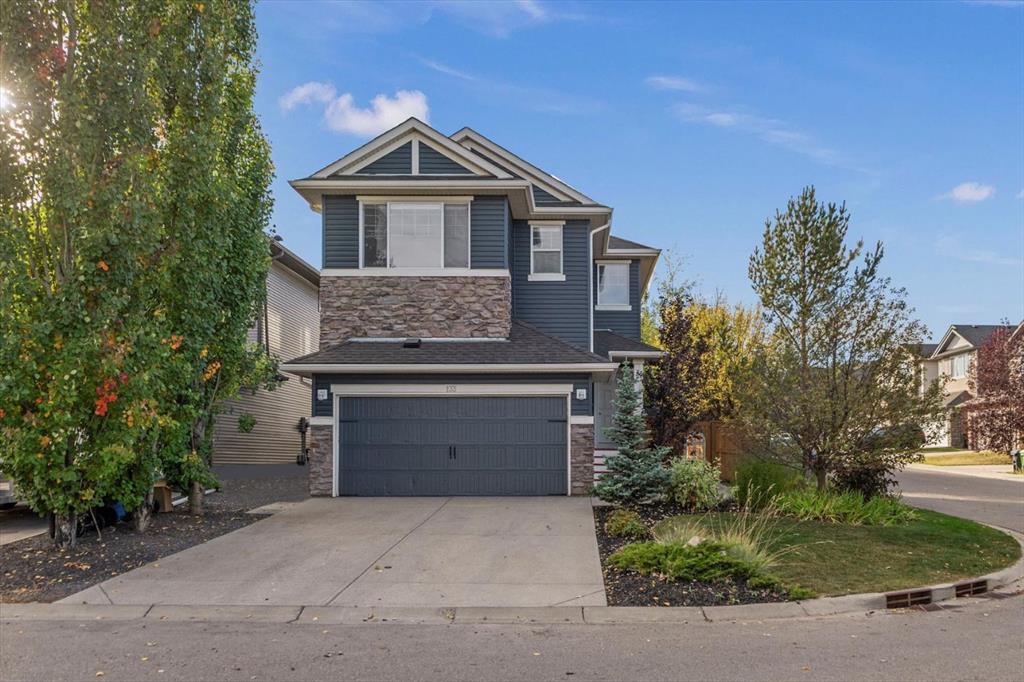 Picture of 133 Sage Valley Close NW, Calgary Real Estate Listing