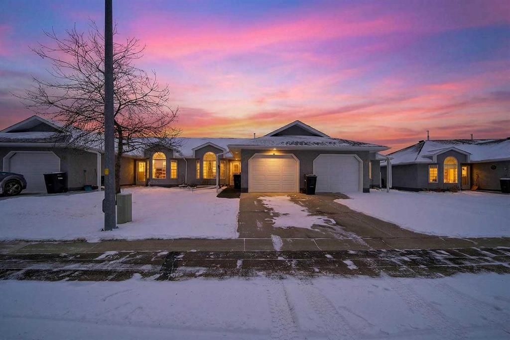 Picture of 13 Parklane Place , Strathmore Real Estate Listing