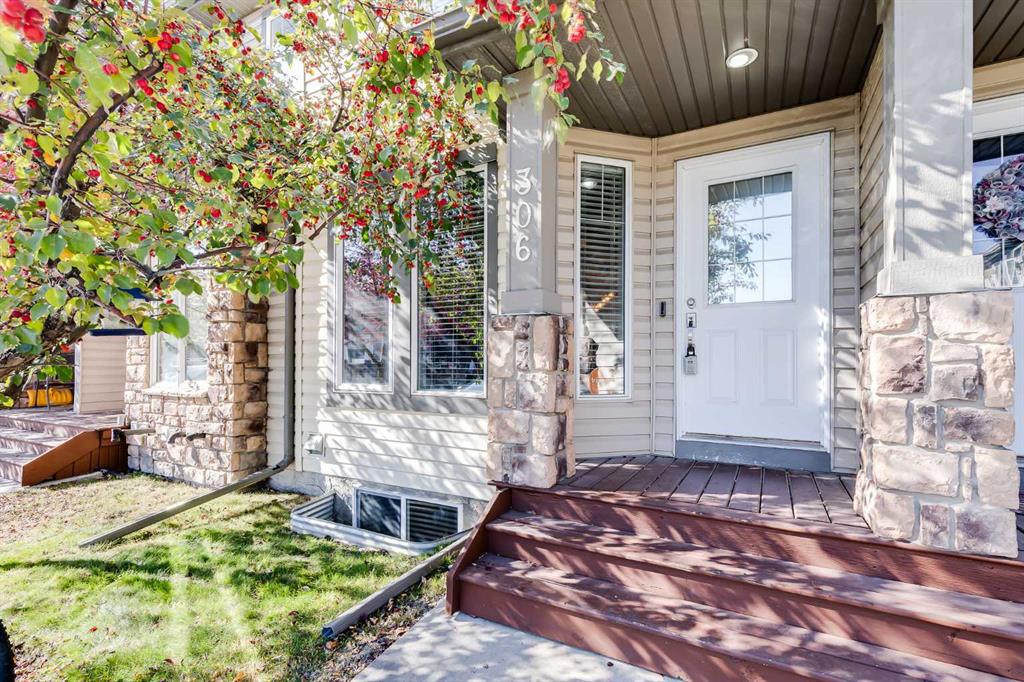 Picture of 306, 2445 Kingsland Road SE, Airdrie Real Estate Listing