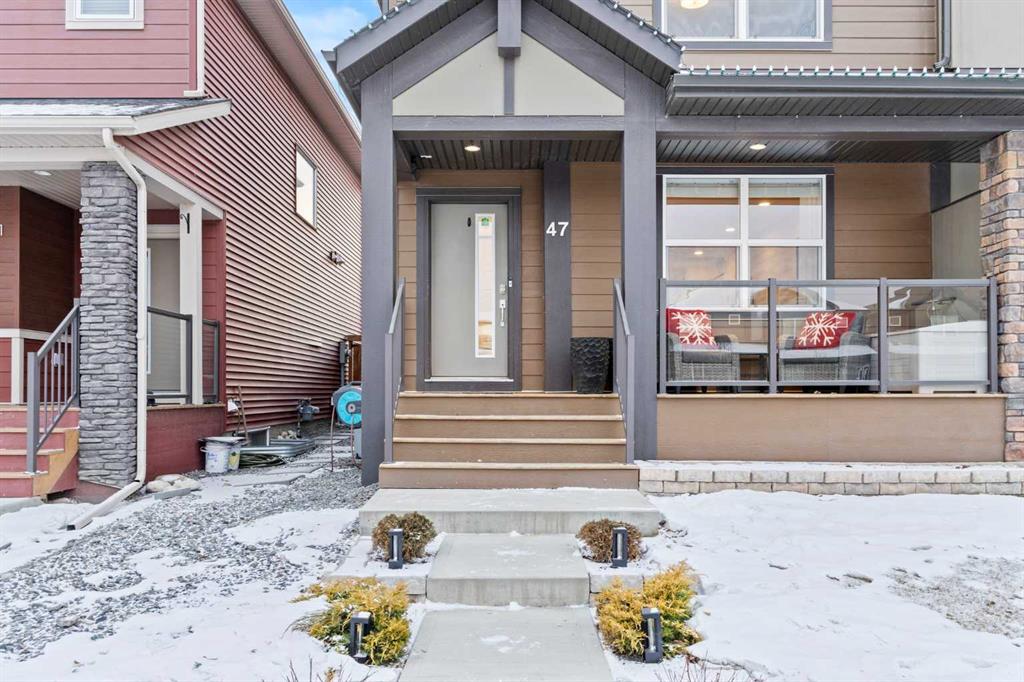 Picture of 47 Wolf Willow Boulevard SE, Calgary Real Estate Listing