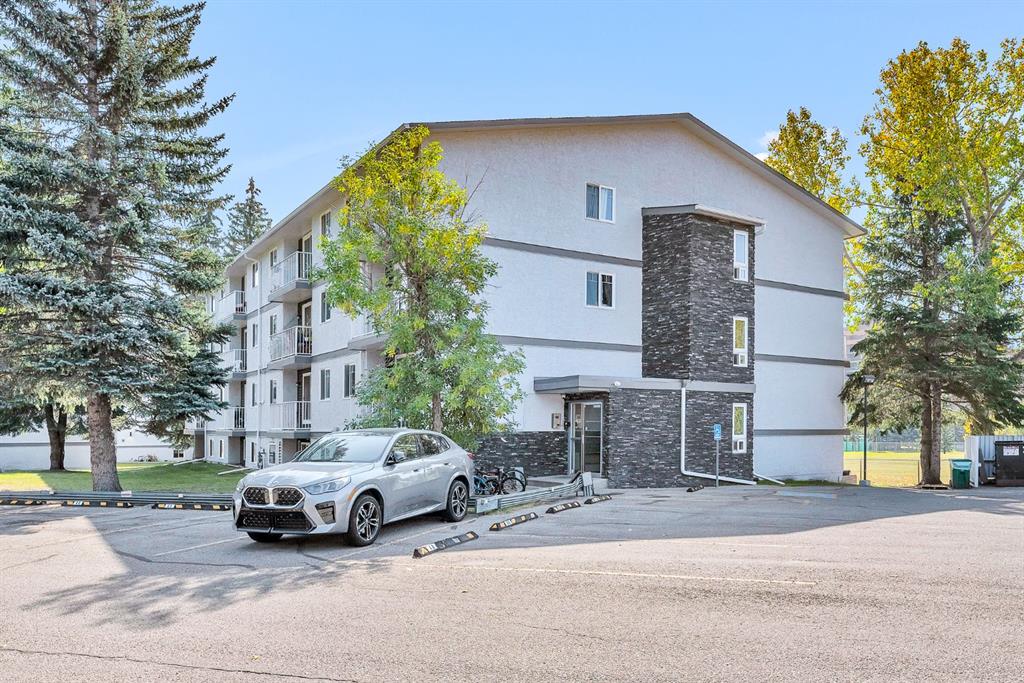 Picture of 407D, 5601 Dalton Drive NW, Calgary Real Estate Listing