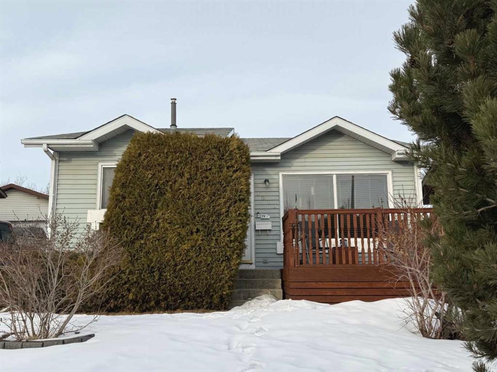 Picture of 4604 Womacks Road , Blackfalds Real Estate Listing