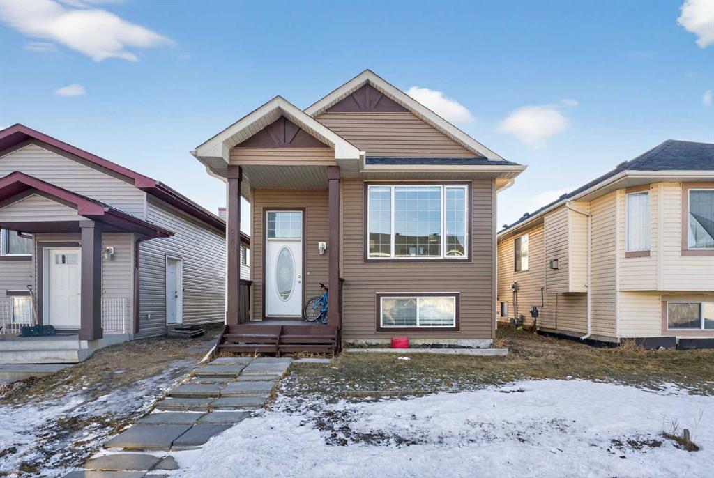 Picture of 247 Taracove Estate Drive NE, Calgary Real Estate Listing