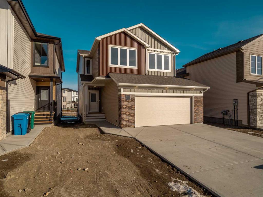 Picture of 3117 44 Street S, Lethbridge Real Estate Listing