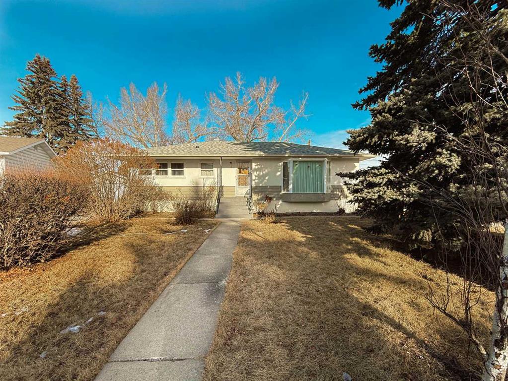 Picture of 10 Marlowe Place NE, Calgary Real Estate Listing