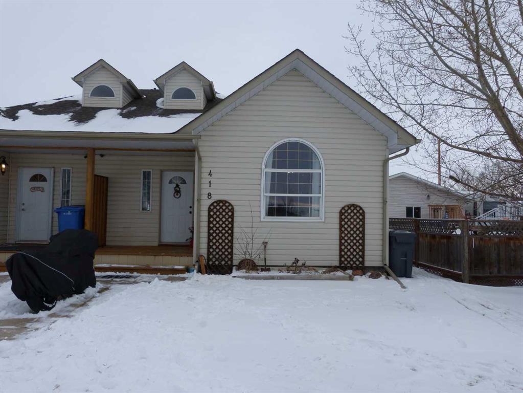 Picture of 418 9 Street , Beiseker Real Estate Listing
