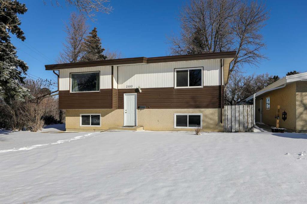 Picture of 2103 25 Street , Coaldale Real Estate Listing