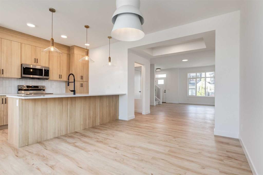 Picture of 203 Tillotson Drive , Okotoks Real Estate Listing