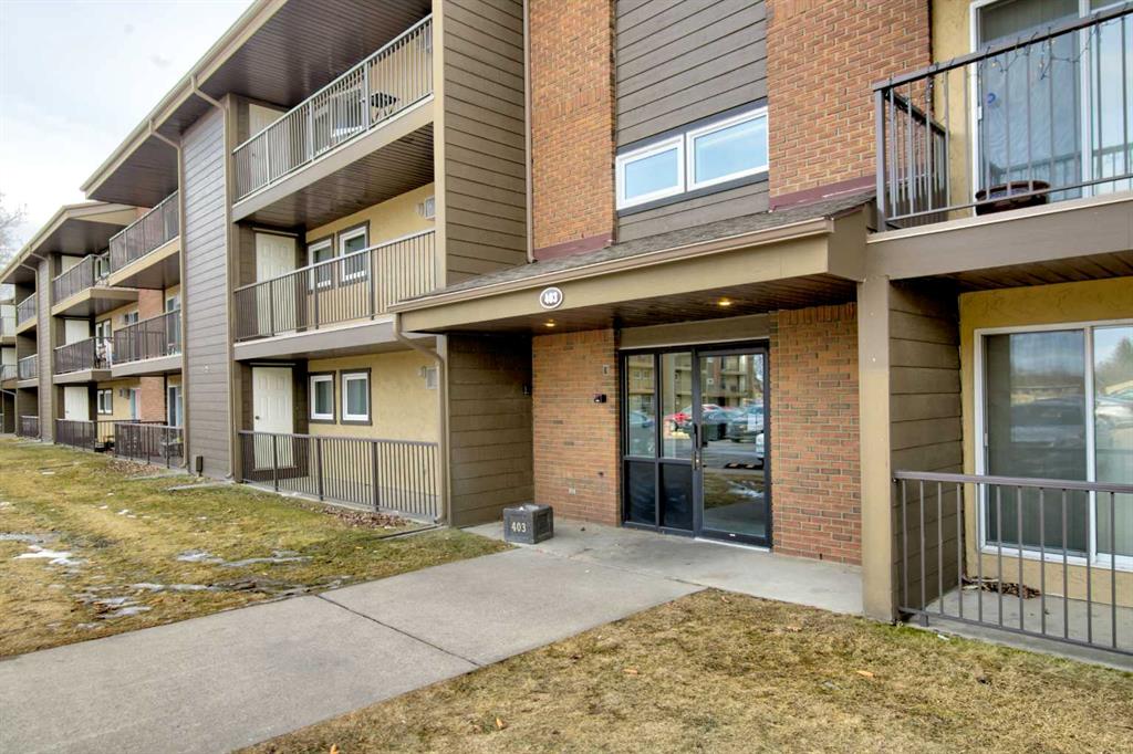 Picture of 104, 403 Columbia Boulevard W, Lethbridge Real Estate Listing
