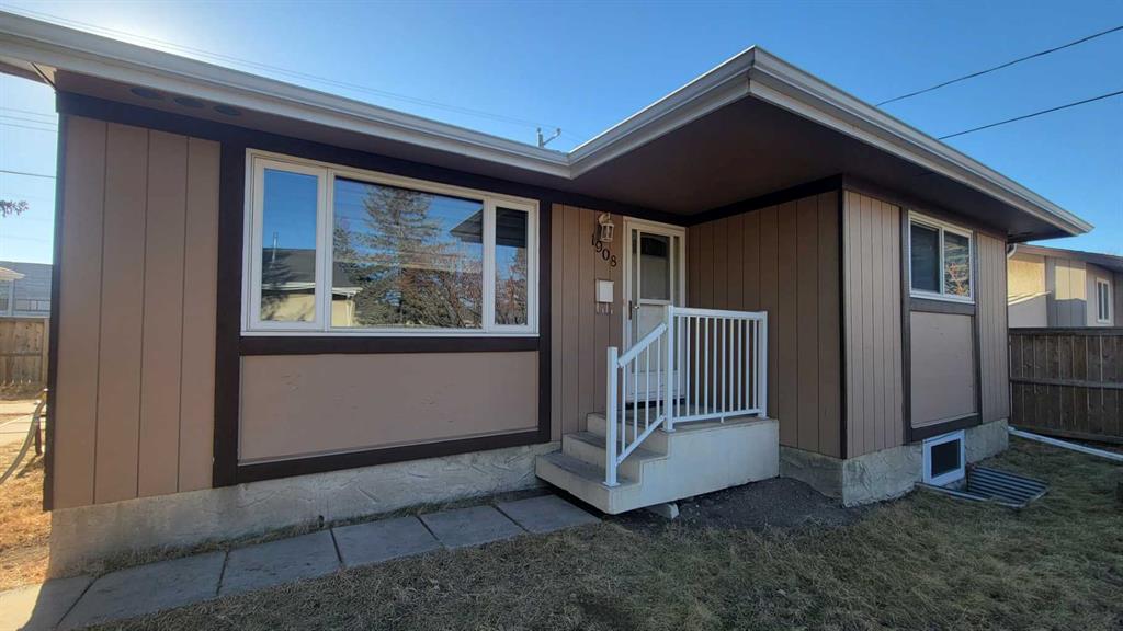 Picture of 1908 Olympia Drive SE, Calgary Real Estate Listing