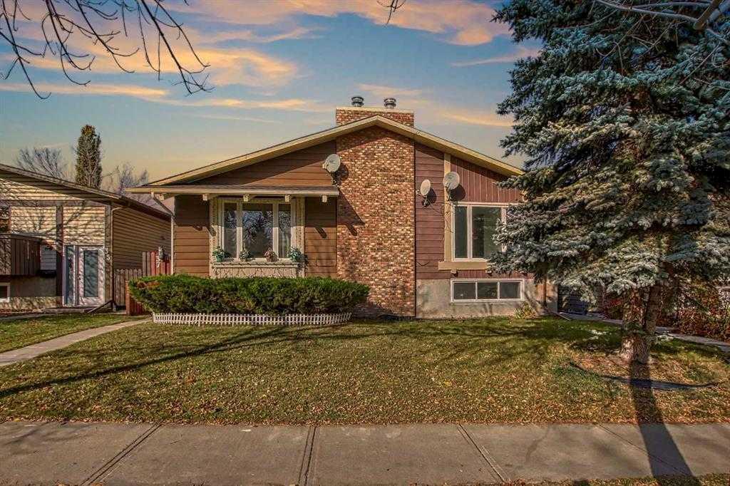 Picture of 39 Bermuda Drive , Calgary Real Estate Listing