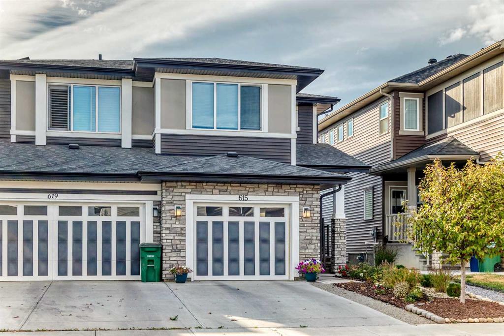 Picture of 615 Kingsmere Way SE, Airdrie Real Estate Listing