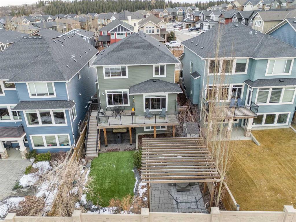 Picture of 289 Jumping Pound Terrace , Cochrane Real Estate Listing