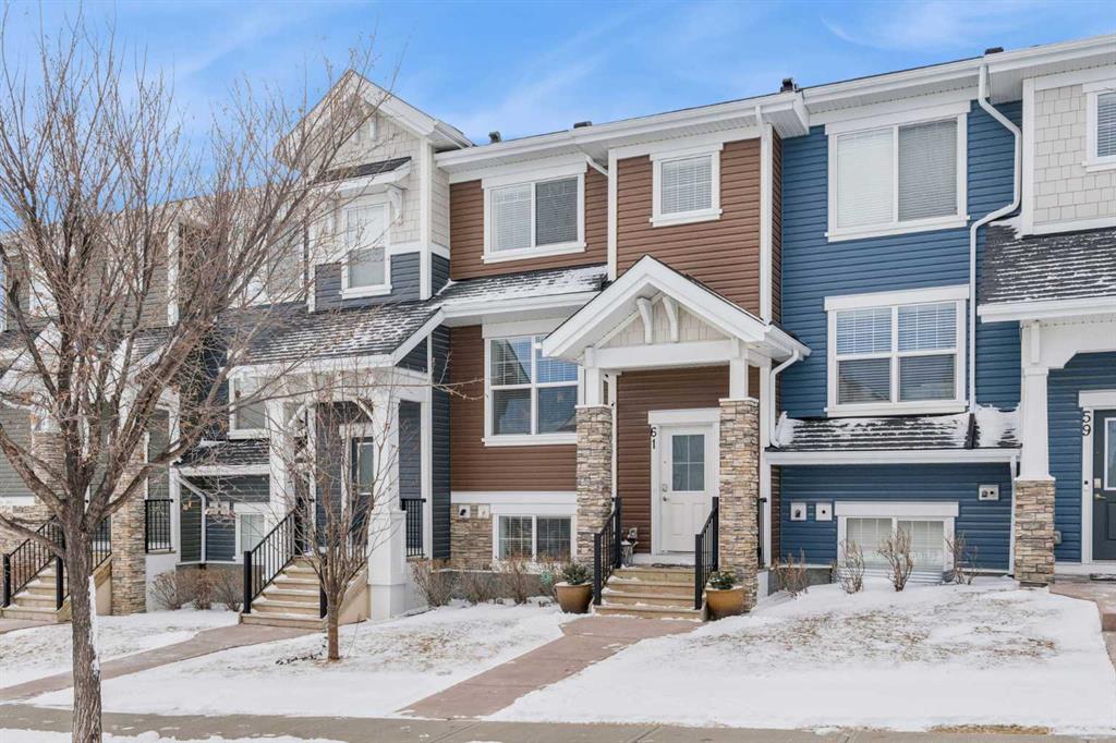 Picture of 61 Nolancrest Gate NW, Calgary Real Estate Listing