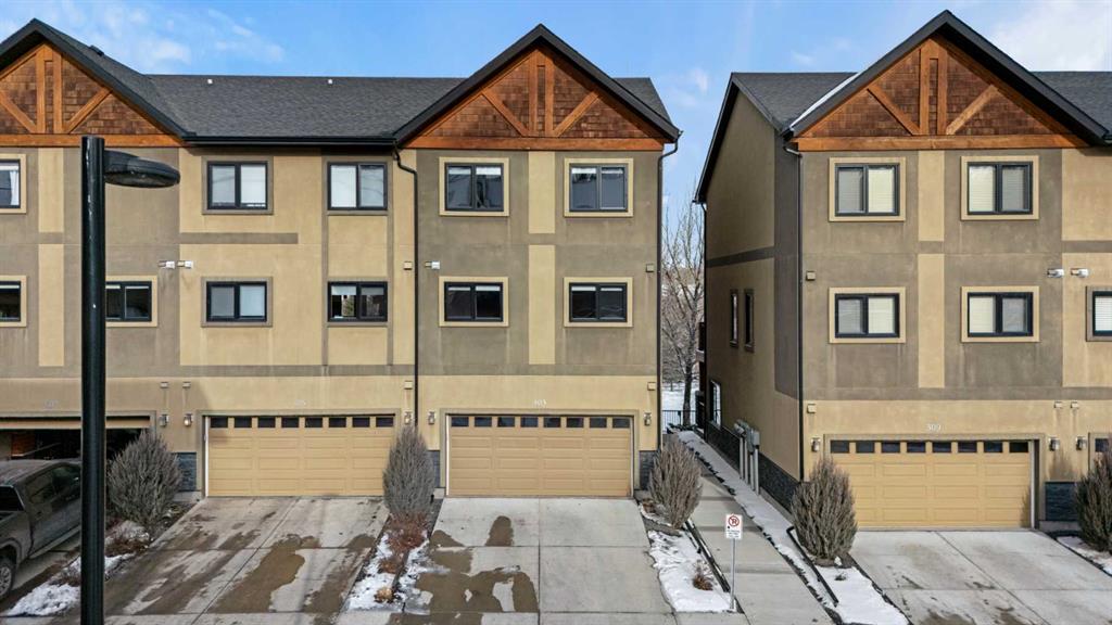 Picture of 403 Valley Ridge Manor NW, Calgary Real Estate Listing