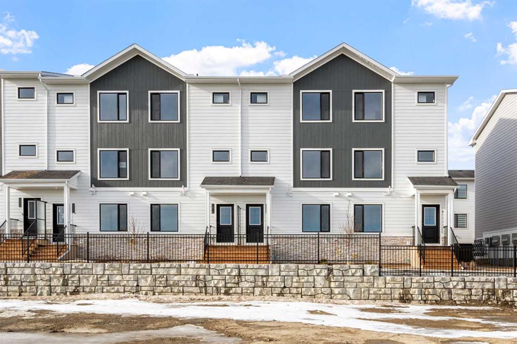 Picture of 1416, 25 Wildwoods Court SW, Airdrie Real Estate Listing
