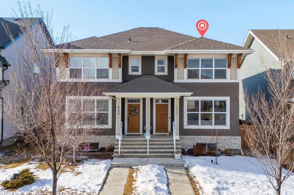 Picture of 954 Mahogany Boulevard SE, Calgary Real Estate Listing