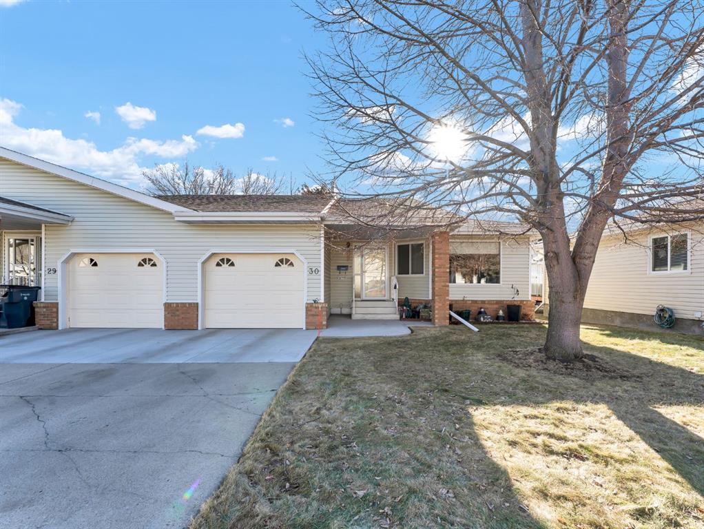 Picture of 30, 459 Carry Drive SE, Medicine Hat Real Estate Listing