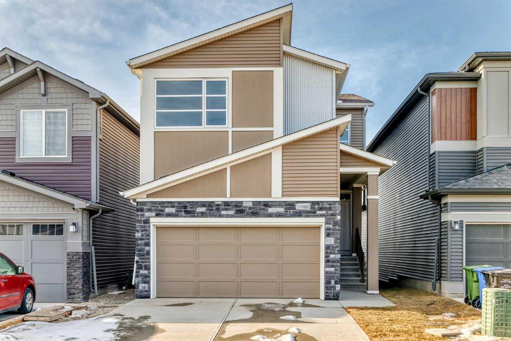 Picture of 31 Lucas Passage NW, Calgary Real Estate Listing
