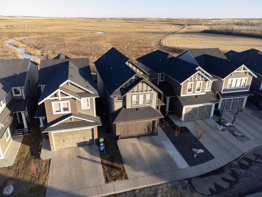 Picture of 133 Williamstown Park NW, Airdrie Real Estate Listing