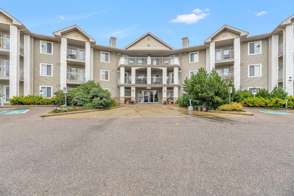 Picture of 3340, 6818 Pinecliff Grove NE, Calgary Real Estate Listing