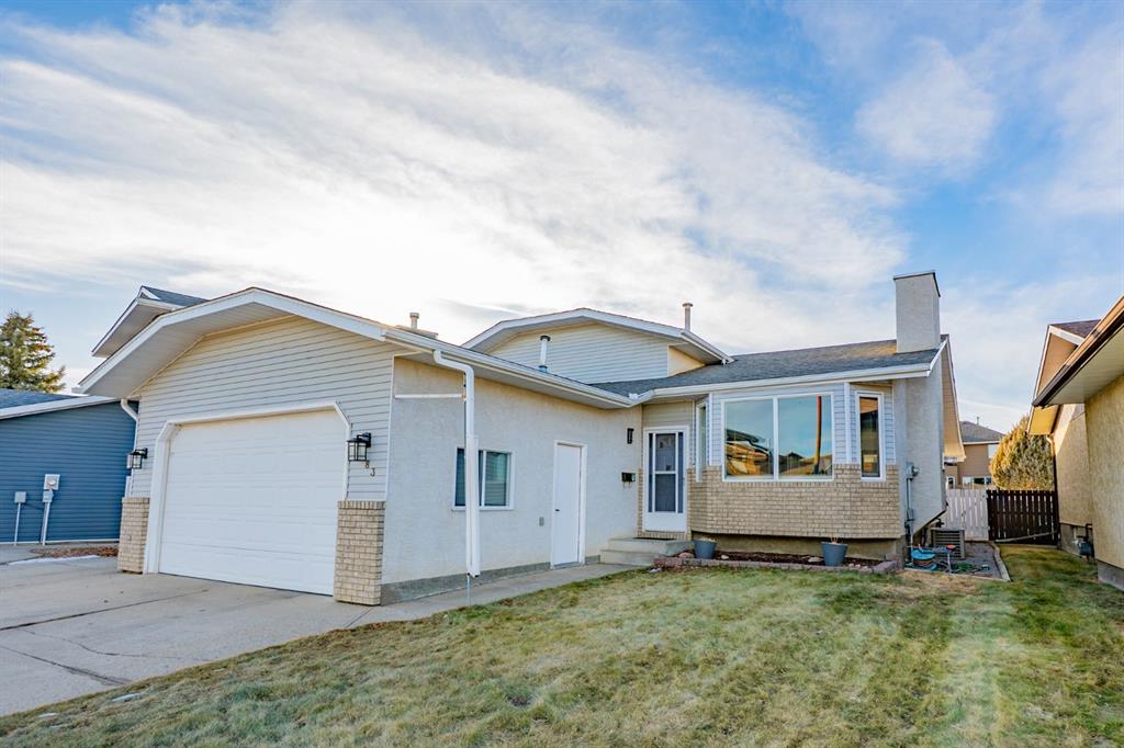 Picture of 683 Ross Glen Drive SE, Medicine Hat Real Estate Listing
