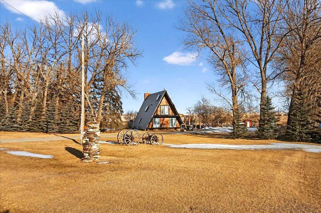 Picture of 241037 RGE RD 241  , Rural Wheatland County Real Estate Listing