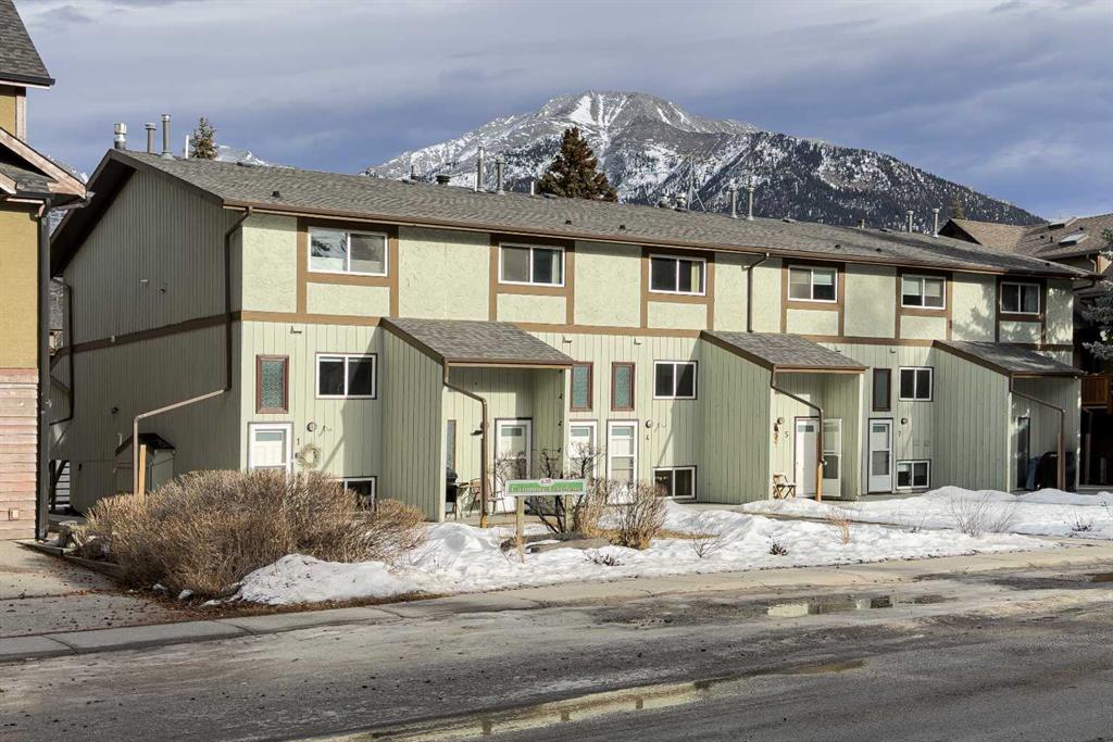 Picture of 2, 630 3rd Street , Canmore Real Estate Listing