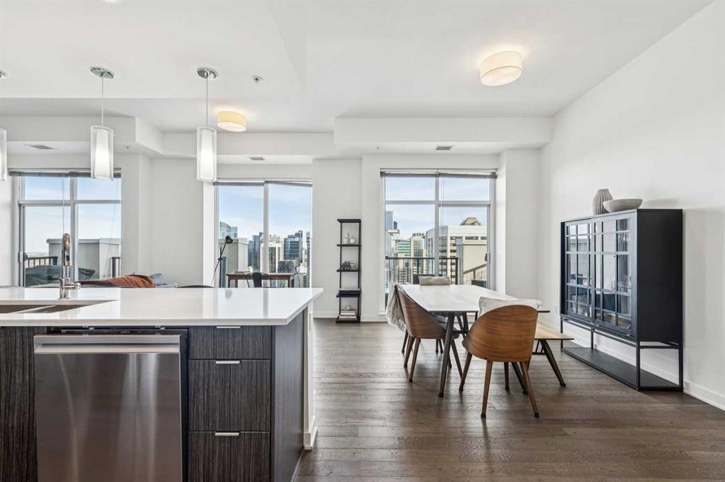 Picture of 3504, 930 6 Avenue SW, Calgary Real Estate Listing