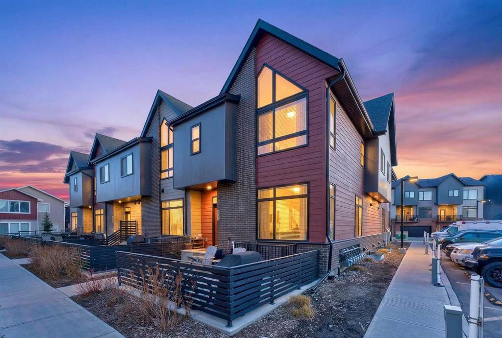 Picture of 1305 Sage Meadows Gardens NW, Calgary Real Estate Listing