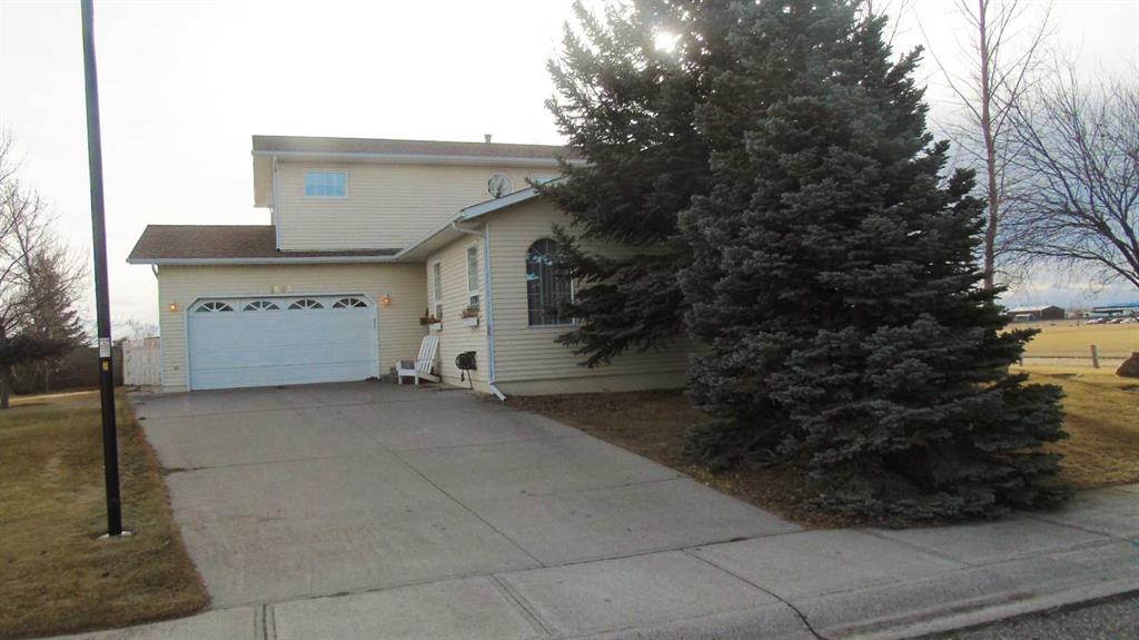 Picture of 1604 7A Avenue , Fort Macleod Real Estate Listing