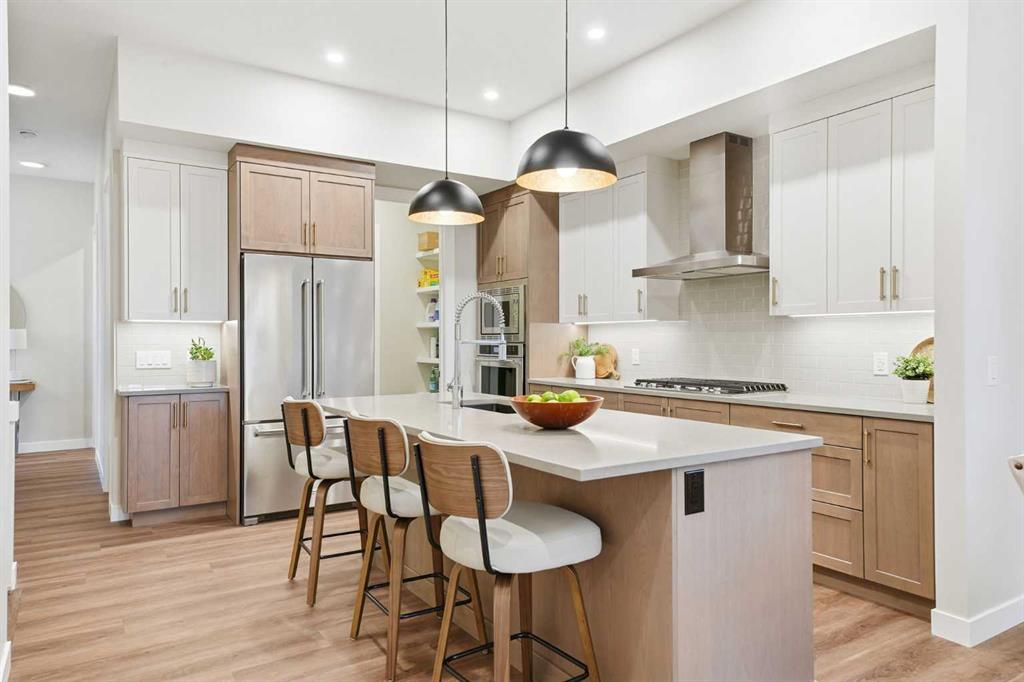 Picture of 108 Quartz Crescent , Cochrane Real Estate Listing