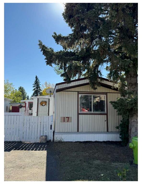 Picture of #17, 6834 59 Avenue , Red Deer Real Estate Listing