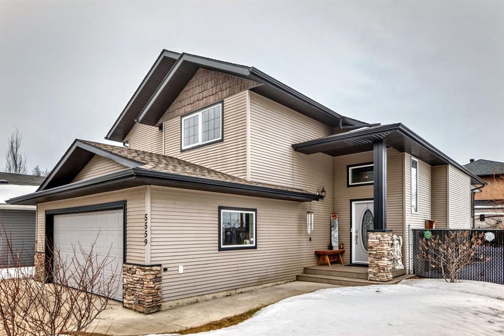 Picture of 5559 52 AvenueClose , Innisfail Real Estate Listing