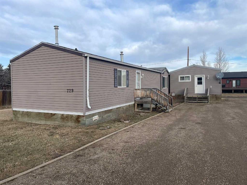 Picture of 729 3 St  S, Grassy Lake Real Estate Listing