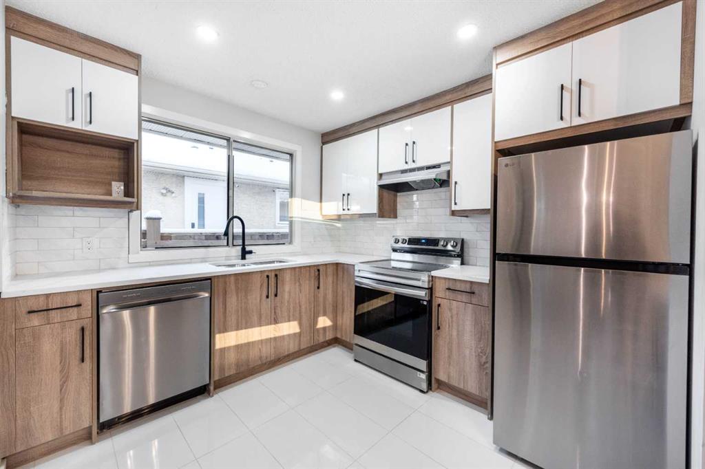 Picture of 1432 43 Street NE, Calgary Real Estate Listing