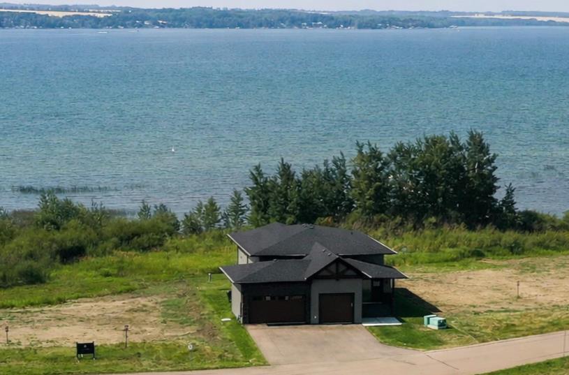 Picture of 10 Twin Rose Court , Jarvis Bay Real Estate Listing