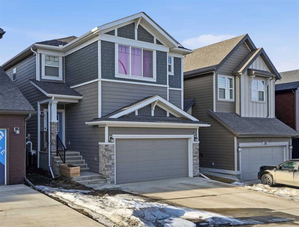 Picture of 35 Versant View SW, Calgary Real Estate Listing