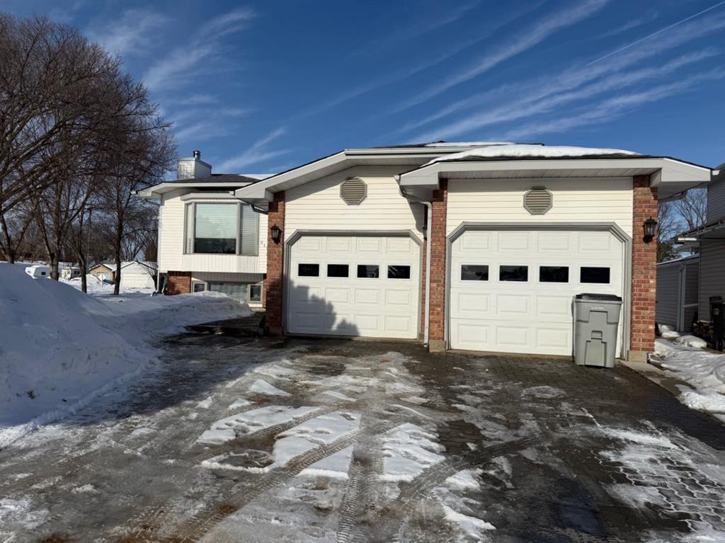 Picture of 5173 49 Street , Redwater Real Estate Listing