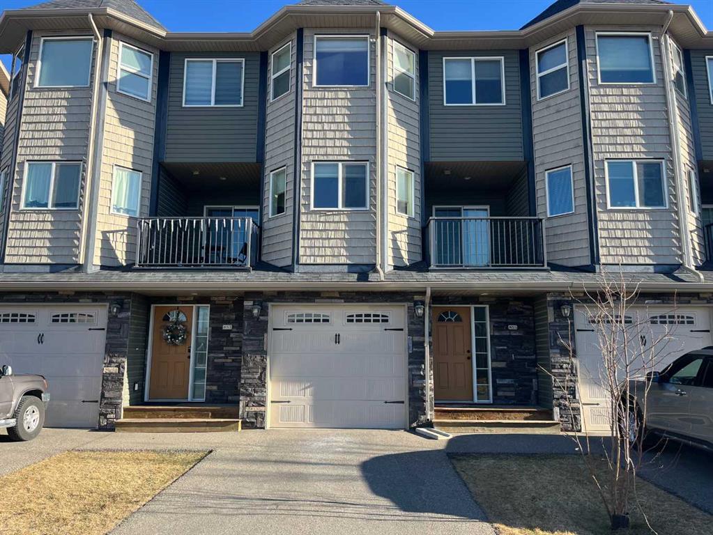 Picture of 855 Mt Sundance Manor W, Lethbridge Real Estate Listing