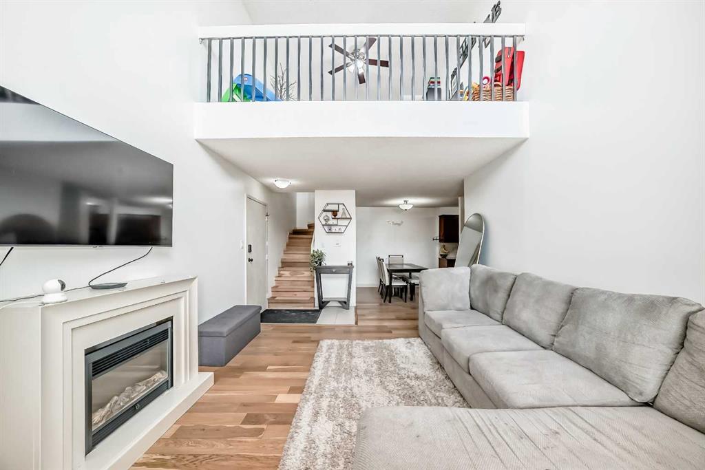 Picture of 633, 6400 Coach Hill Road SW, Calgary Real Estate Listing