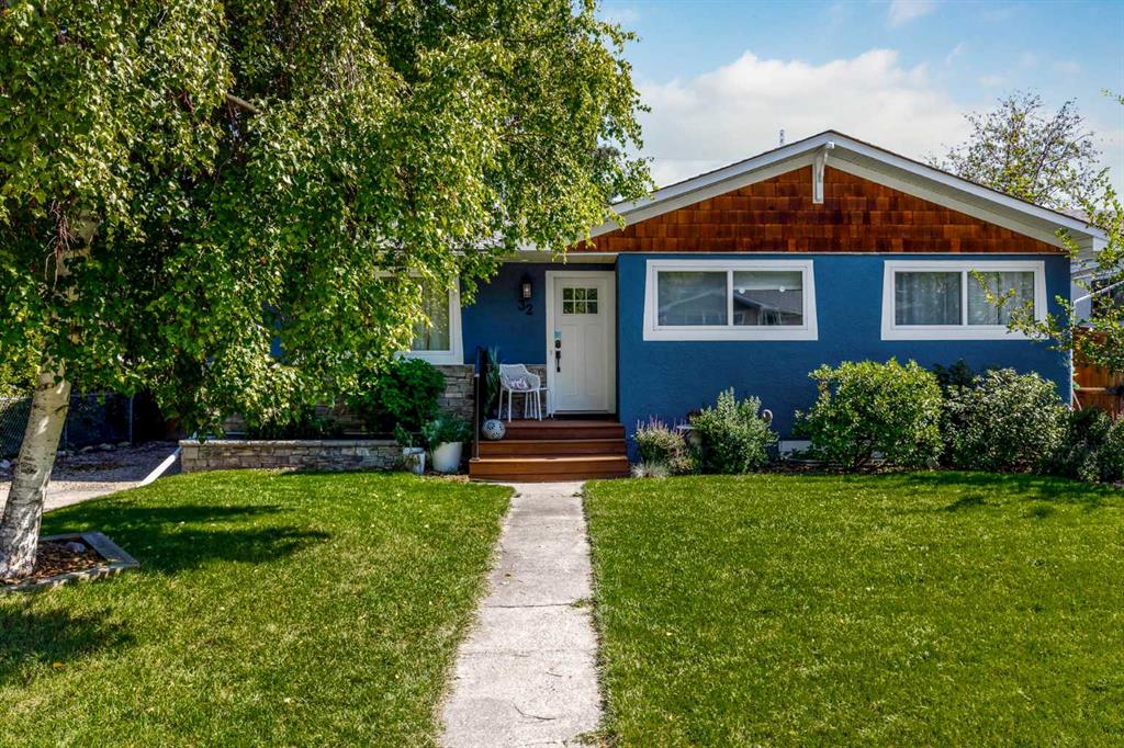 Picture of 32 Sinclair Crescent SW, Calgary Real Estate Listing