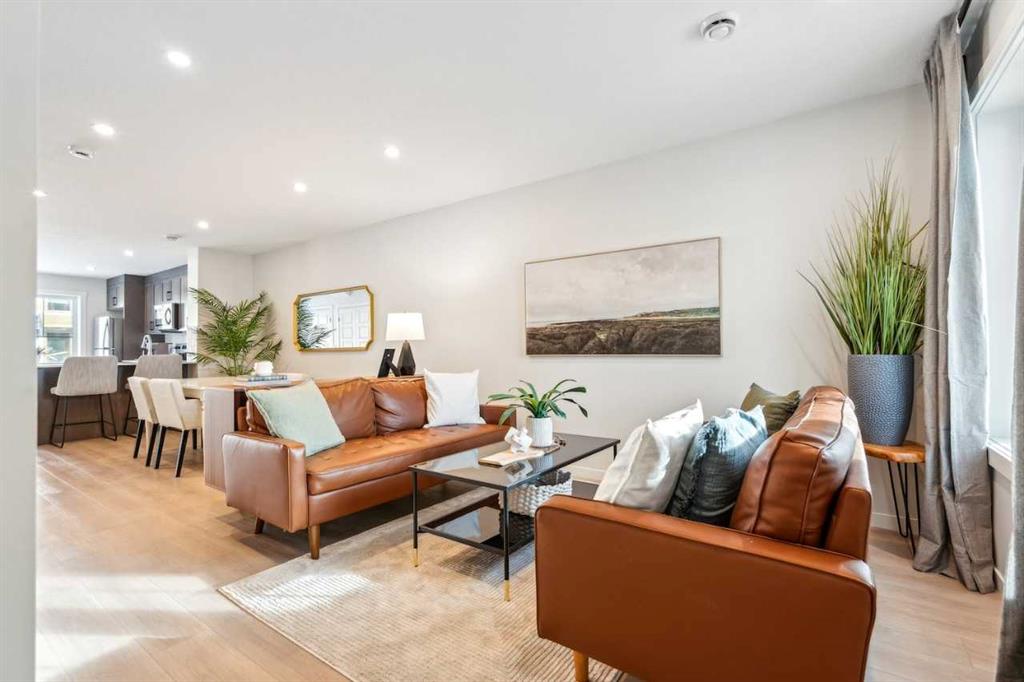 Picture of 825, 155 Crimson Ridge Place NW, Calgary Real Estate Listing