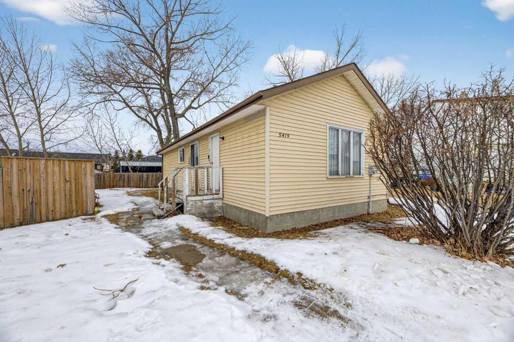 Picture of 5419 56A Street Close  , Olds Real Estate Listing