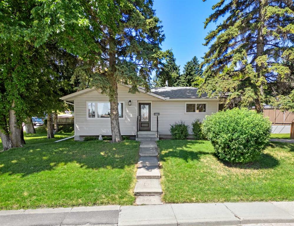 Picture of 321 Haddon Road SW  , Calgary Real Estate Listing