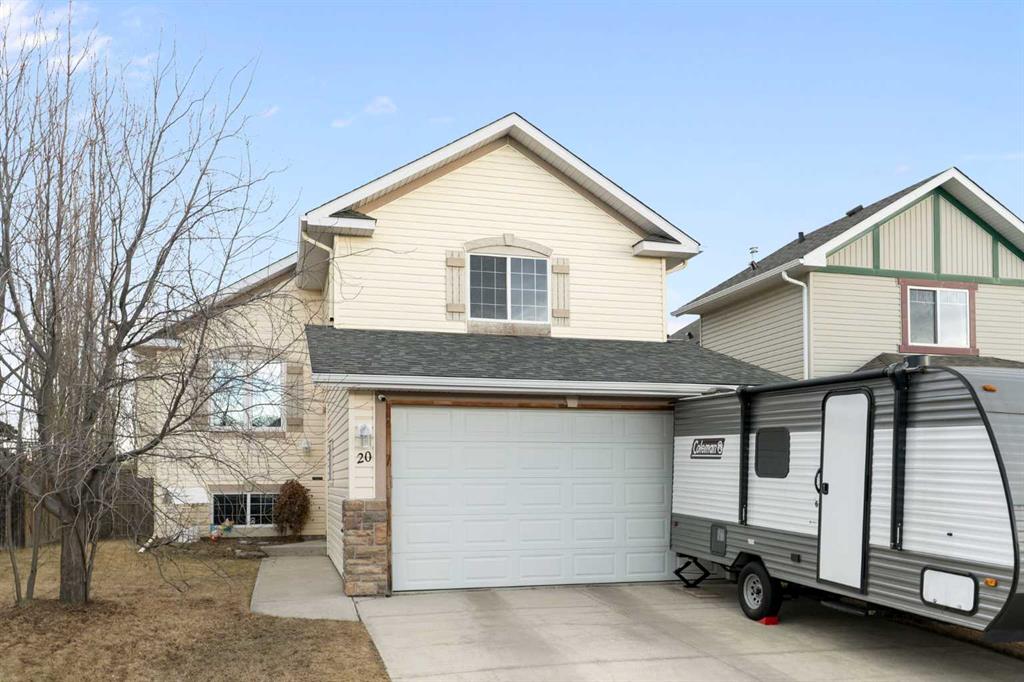 Picture of 20 Willow Brook Crescent NW, Airdrie Real Estate Listing