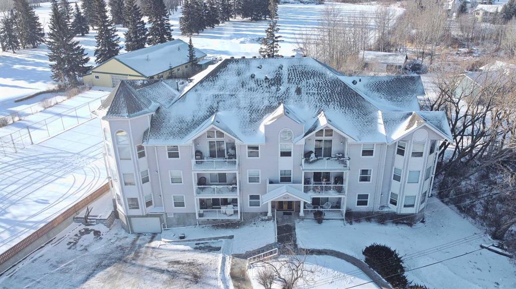 Picture of 106, 5435 Lakeshore Drive , Sylvan Lake Real Estate Listing