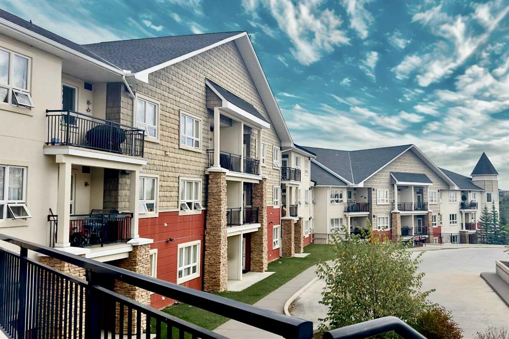 Picture of 534, 26 Val Gardena View SW, Calgary Real Estate Listing