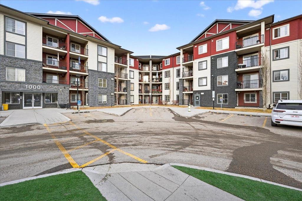 Picture of 1328, 81 Legacy Boulevard SE, Calgary Real Estate Listing